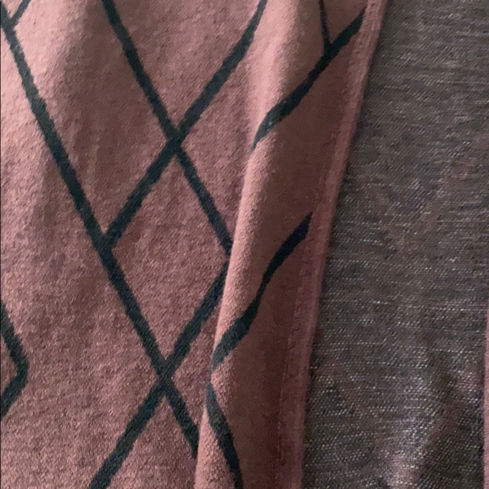 Poncho shawl black and brown shrugs - Picture 2 of 3